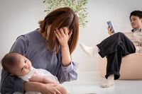 “パパの育児参加”についてママ500人にアンケート!「不満はない」という声が多数の一方で「子ども並みに…