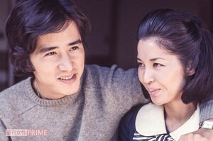 田村正和さんと妻の和枝さん