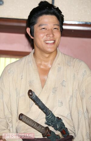 鈴木亮平　撮影／坂本利幸