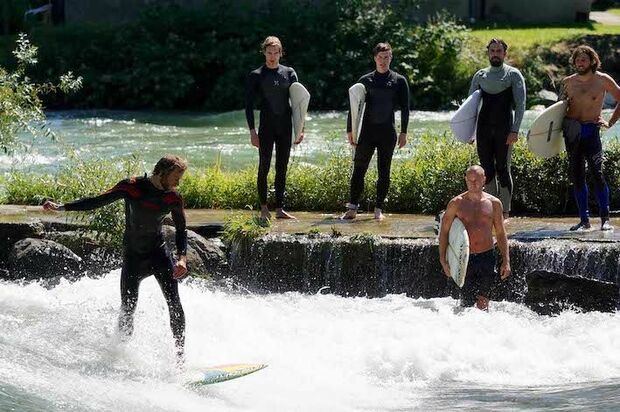 サーフィンは、イギリス人をザワつかせるスポーツ!?