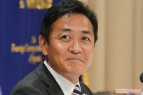 国民民主党の玉木雄一郎代表、女性問題で針のむしろ状態も、レッドカードは出ず、世論は「殊更に不倫を問わ…