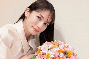 結婚を報告した宇内梨沙アナ（本人インスタグラムより）