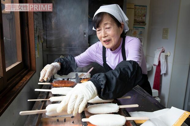 五平餅の『みはら』は常に行列!