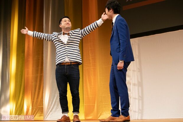 「第1回ジョイマン選手権」（18年開催）でネタを披露する和牛