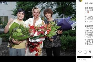 『ナンバMG5』の撮影を終えた森本慎太郎(左)と間宮祥太朗(中央)と神尾楓珠(SNSより)