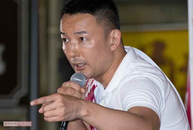 '20年6月下旬、都知事選に向け街頭演説を行う山本太郎
