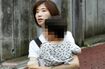 '20年、子どもと一緒に犬の散歩をする相楽樹