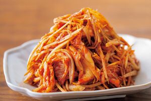 ごぼうの旨辛キムチあえ