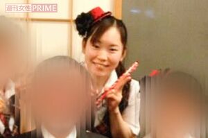 AKB48風のコスプレで飲み会に参加したことも(フェイスブックより)