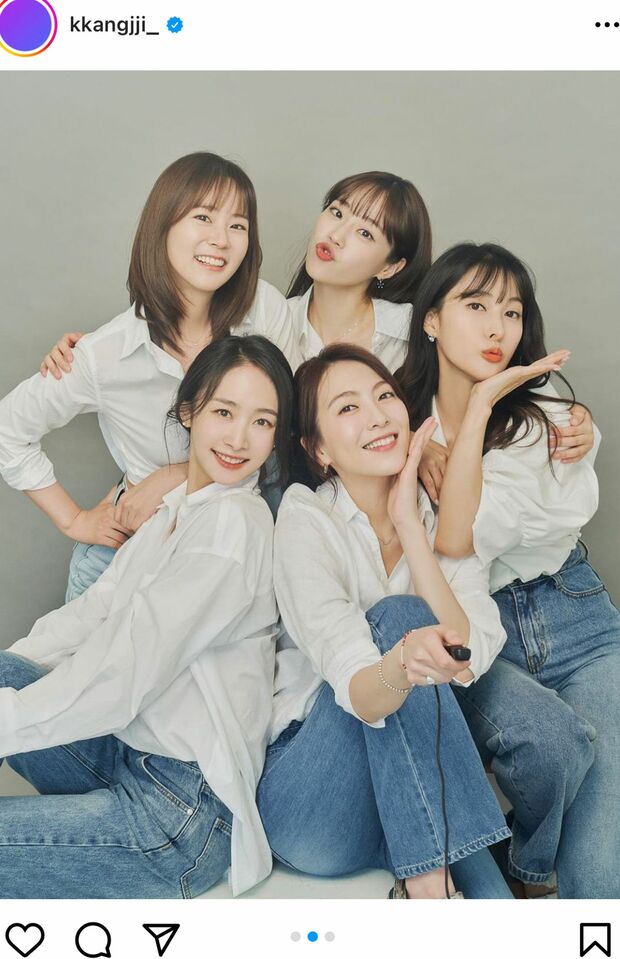 15周年記念で集まったメンバーを公開した知英(ジヨン)のインスタグラム