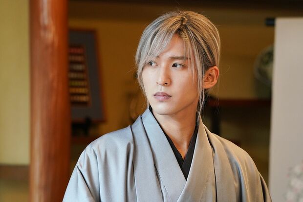 目黒蓮（SnowMan）『わたしの幸せな結婚』（c）2023映画『わたしの幸せな結婚』製作委員会