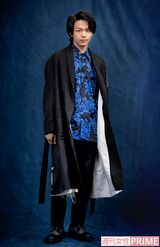 中村倫也　撮影／佐藤靖彦