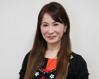 整形級メイクの元祖『OLヴィジュアル系』が復活した理由