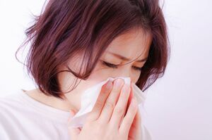 慢性的な鼻の病気がある人は、まず耳鼻科受診を。嗅覚低下のリスクを取り除こう