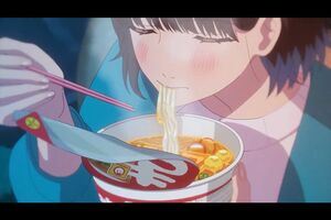 赤いきつね緑のたぬきウェブCM「ひとりのよると赤緑」おうちドラマ編（公式YouTubeより）