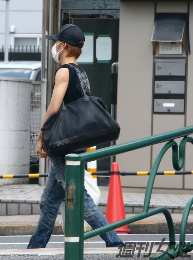 KAT-TUN上田竜也、元ミニスカポリスのキャバ嬢と半同棲