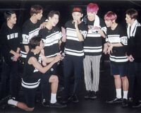 EXOの武道館3DAYSをレポート、メインダンサー復活に大歓声