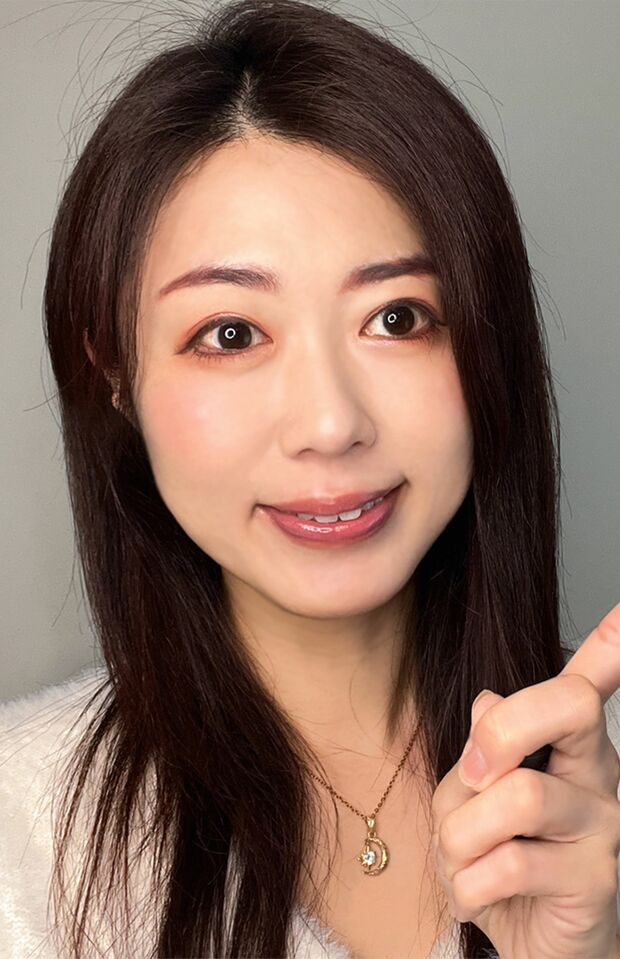 ぽこりんママさん●家計改善コンサルタント・アドバイザー。2児を育てるシングルマザー。オフィシャルブログ「節約彩りLIFE＊」やYouTubeチャンネル「ぽこりんママ」にて楽しくできる節約術や時短術を発信する。