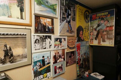 壁いっぱいの写真