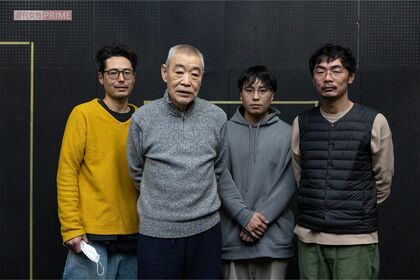 アトリエで朗読劇を終えた柄本明「あくまで無料で(笑)」