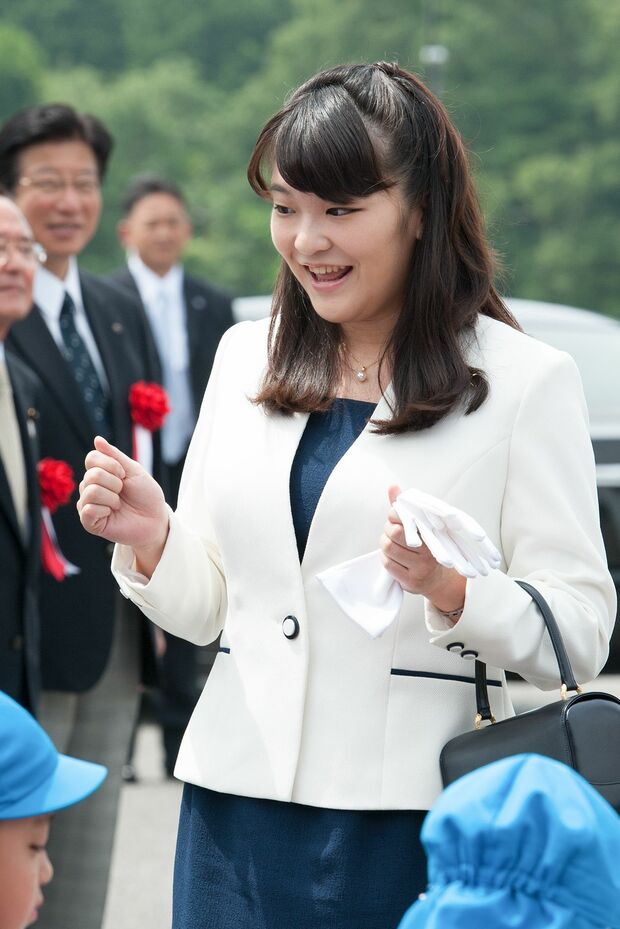 公務先でも、幼い子どもにも気さくにお声がけをする立派なプリンセスに（’14年7月・静岡）