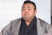 元大関・貴景勝の湊川親方「お肌ツルツル、新弟子みたい」40キロの減量の激変姿に騒然、現役時代の鬼表情の面影なし