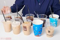 《コンビニ5社・アイスコーヒー&カフェラテ飲み比べ》バリスタがガチ試飲!薄まる感じがないローソン、ミ…