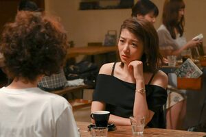 凪の元同僚、足立心。慎二にひそかに思いを寄せている (c)TBS