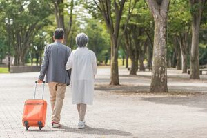 中高年の恋愛（写真はイメージです）