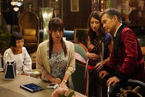 和馬との禁断の恋に悩む華。第3話（7月25日放送）では、祖母のマツが、華と和馬を応援すべくあるアイデアを出す　(c)フジテレビ