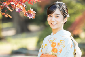 昨年12月に公開された近影では姉の眞子さんの着物をお召しに（宮内庁提供）