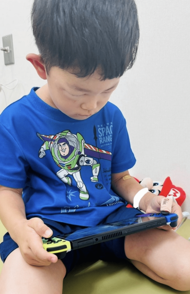 自身のブログで5歳の息子が救急車で搬送されたことを伝えた蒼井そら（公式アメブロより）