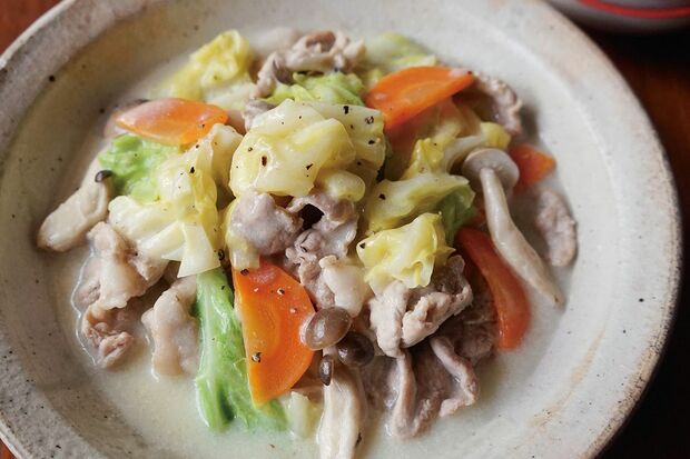 豚肉とキャベツの豆乳クリーム煮