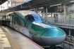 東北新幹線はやぶさの車両で大量輸送を試みる