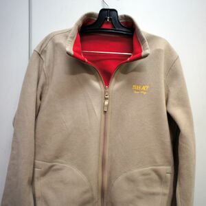 2008年、防寒用のフリースを4枚作製。単価は約3000円