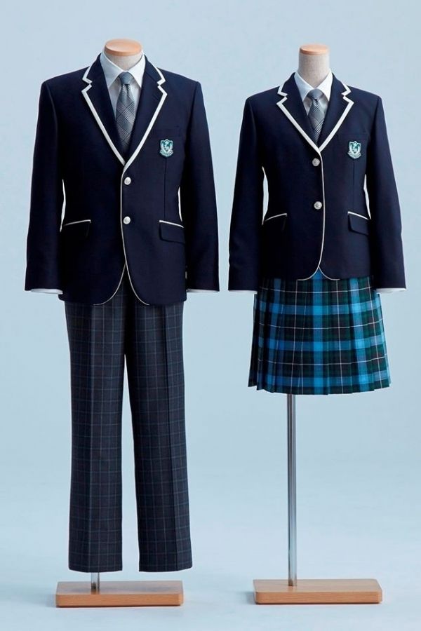 制服はAKB48の衣装も手がける茅野しのぶ氏がデザイン