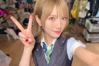 AKB48岡田奈々の熱愛報道のショックで関連グッズを粉々にするファンが出現!「AKB史上、最悪なスキャンダル…