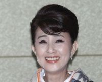 秋吉久美子、出演舞台「ふさわしくない」で急きょ白紙に