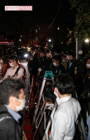 小室圭さんの帰国当日、横浜市内の実家前には多くの報道陣が（'21年9月）