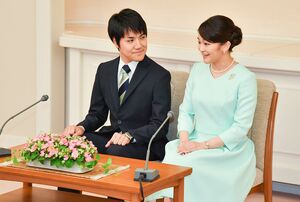 '17年9月3日、小室圭さんとの婚約内定会見を行った眞子さま。幸せオーラに包まれていたが小室家の“借金問題”が報じられ……