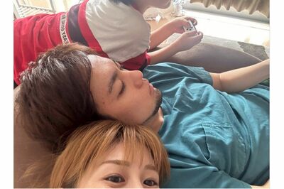 再婚した与儀大介氏と息子と、仲睦まじい様子を投稿するおかもとまり（公式ブログより）