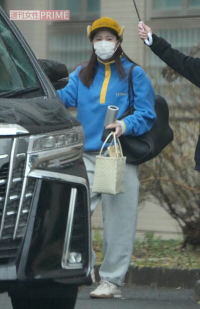 目撃撮】遅咲き女優・松本若菜がNHKドラマ『対決』で鈴木保奈美と共演