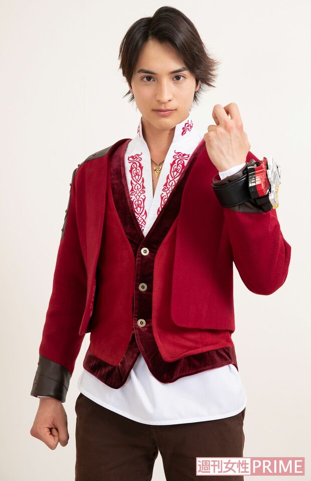 リュウソウレッド／コウ役　一ノ瀬 颯