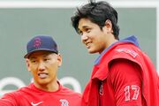 大谷翔平の“戦友”ヌートバー&吉田正尚から同級生の藤浪晋太郎、“高校の先輩”菊池雄星に“レジェンド”のイチローまで、WBC後の「再会シーン」を総ざらい