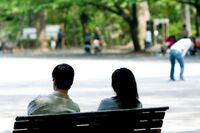 離婚でも別居でもなく、あえて離れて暮らす《卒婚》夫婦が急増、その実態とは