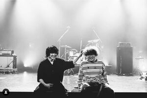 藤井風との一枚、笑顔がかわいい（Vaundy公式Instagramより）