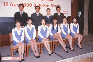 '98年に放送が開始された『ショムニ』（フジテレビ系）では、日向リエ役を熱演して話題に