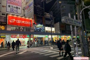 三軒茶屋駅前　撮影／三九二汐莉