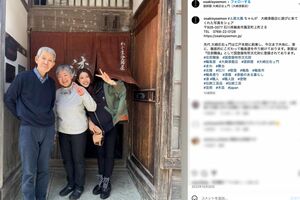 2023年にも土屋太鳳が訪れたことを報告していた（大崎漆器店インスタグラムより）