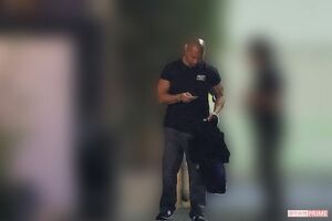 自宅に帰宅した木村拓哉の弟・俊作氏を直撃すると、最初は驚いた様子だったが、A子さんの名前を出すと30分以上にわたり興奮してまくし立てた